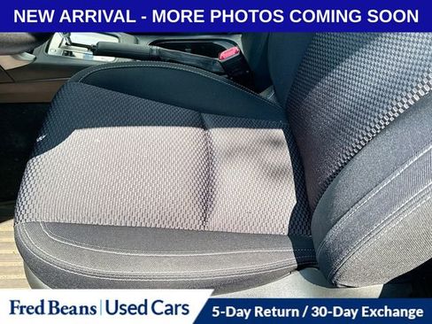 Used 2015 Subaru Forester 2.5i Premium w/ All-Weather Package AWD/4WD image 6