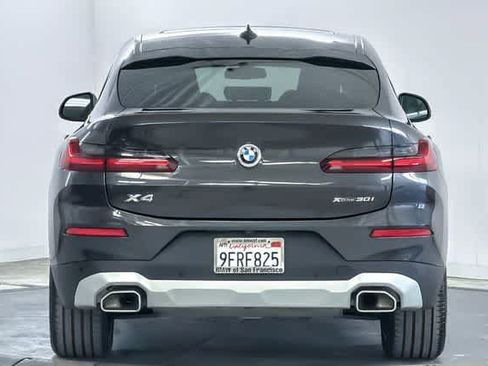 Used 2023 BMW X4 xDrive30i w/ Premium Package AWD/4WD image 7
