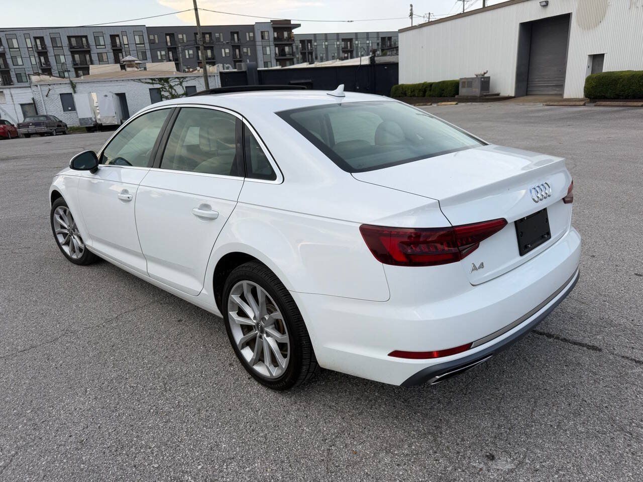 Used 2019 Audi A4 2.0T Premium w/ Convenience Package FWD image 10