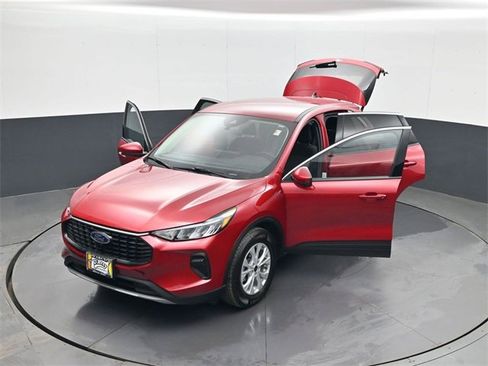 Used 2023 Ford Escape Active w/ Tech Pack #2 image 30