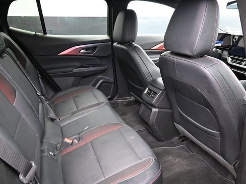 Used 2024 Chevrolet Equinox EV RS FWD image 18