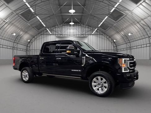 Used 2020 Ford F250 Platinum w/ FX4 Off-Road Package image 8