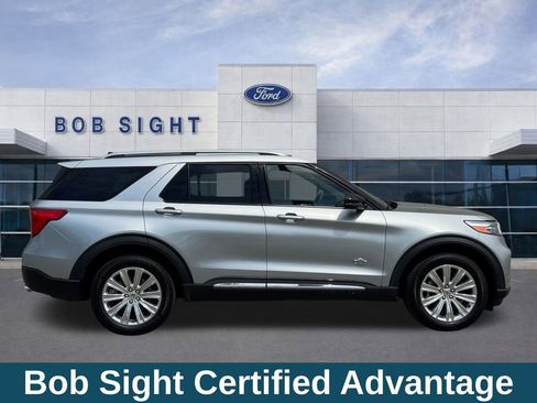 Used 2022 Ford Explorer King Ranch w/ Technology Package AWD/4WD image 4