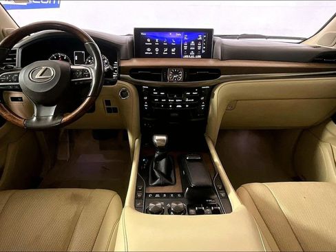 Used 2016 Lexus LX 570 4WD w/ Luxury Package image 11