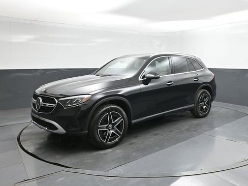 New 2026 Mercedes-Benz GLC 300 image 1
