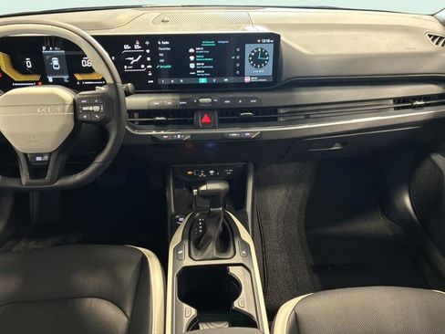 New 2026 Kia K4 GT-Line Turbo FWD image 18