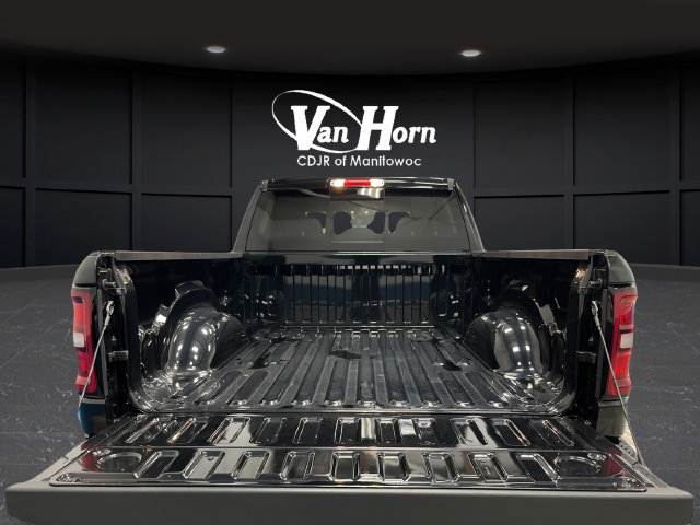 Used 2025 RAM 1500 Big Horn AWD/4WD image 25