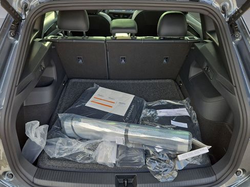 New 2026 Volkswagen Tiguan SE R-Line AWD/4WD image 26