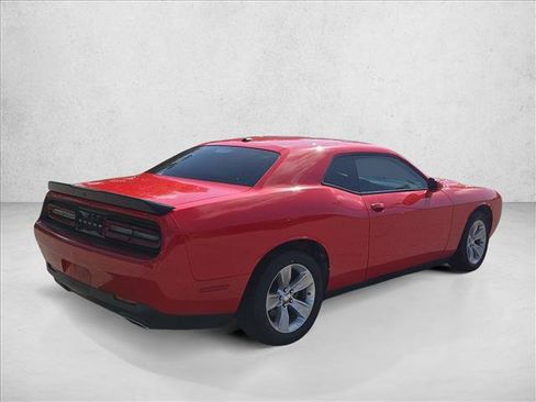 Used 2023 Dodge Challenger SXT RWD image 5