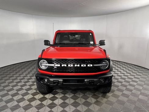 Used 2023 Ford Bronco Wildtrak image 13