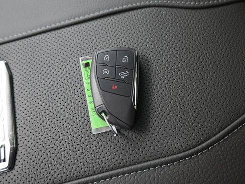 New 2026 GMC Sierra 3500 Denali w/ Denali Reserve Package image 19