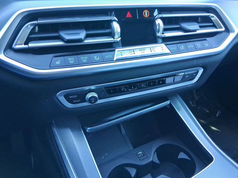 Used 2019 BMW X5 xDrive40i w/ Convenience Package image 27