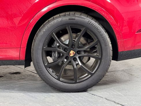 New 2026 Porsche Cayenne image 34