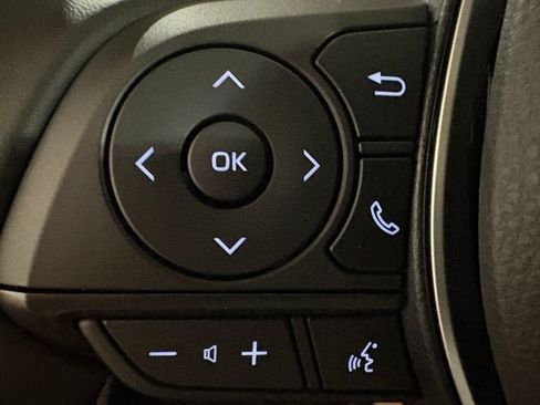 Used 2026 Toyota Corolla XSE FWD image 12