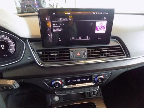 Used 2024 Audi Q5 2.0T Premium Plus image 17