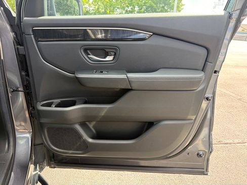 Certified 2024 Honda Pilot Elite image 26
