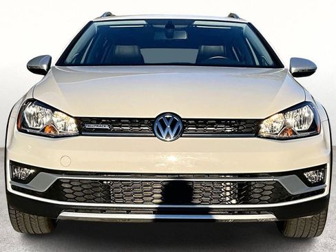 Used 2017 Volkswagen Golf Alltrack SEL image 5