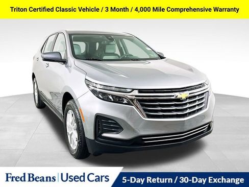 Used 2023 Chevrolet Equinox LS AWD/4WD image 1
