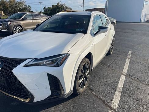 Used 2022 Lexus UX 250h F Sport w/ F Sport Premium Package AWD/4WD image 4