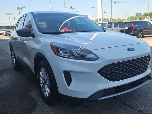Used 2022 Ford Escape SE FWD image 7