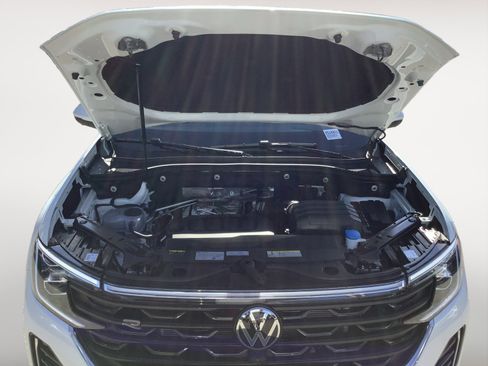 New 2026 Volkswagen Atlas SEL Premium R-Line AWD/4WD image 11