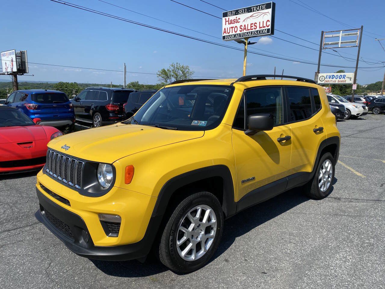 Used 2019 Jeep Renegade Sport w/ Sport Appearance Group AWD/4WD image 1