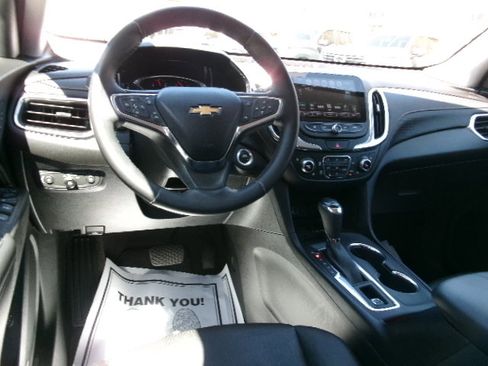 Used 2018 Chevrolet Equinox Premier image 20