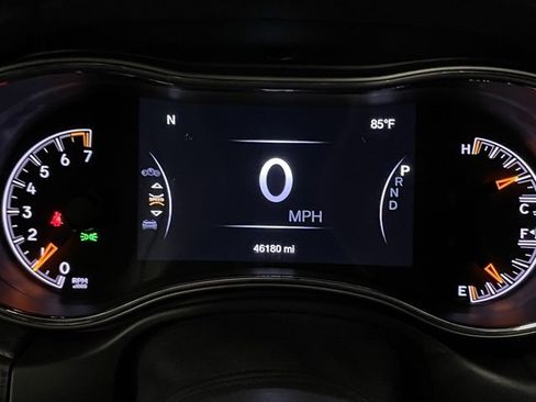 Used 2021 Jeep Grand Cherokee Freedom Edition image 18