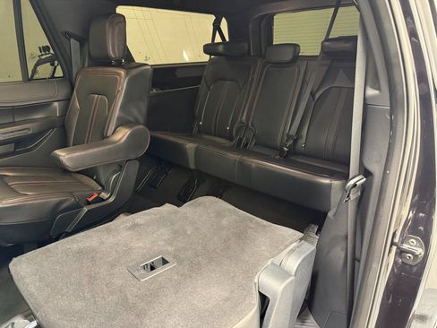 Used 2024 Ford Expedition Max Limited image 46