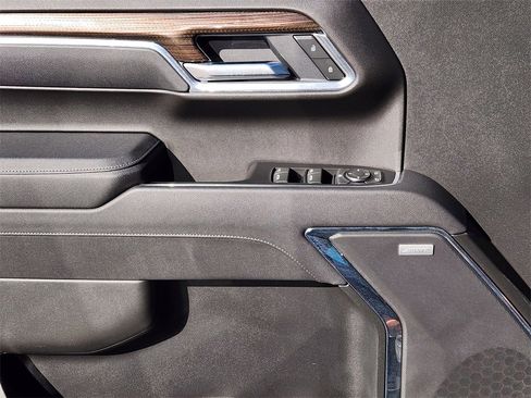 Certified 2025 Chevrolet Silverado 1500 LT Trail Boss w/ Convenience Package II image 24