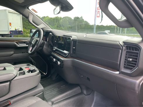 Used 2026 GMC Sierra 1500 Elevation w/ Elevation Select Package AWD/4WD image 26