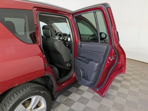 Used 2016 Jeep Compass Sport w/ Power Value Group FWD image 27