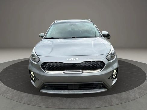 Used 2022 Kia Niro EX FWD image 2