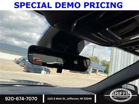 New 2025 Jeep Grand Cherokee L Laredo w/ Luxury Tech Group I image 26