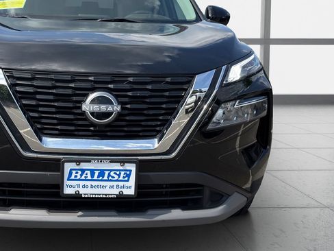 Used 2023 Nissan Rogue SV AWD/4WD image 10