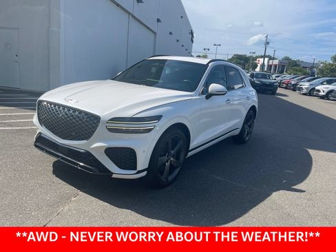Used 2023 Genesis GV70 2.5T w/ Sport Prestige Package AWD/4WD image 3