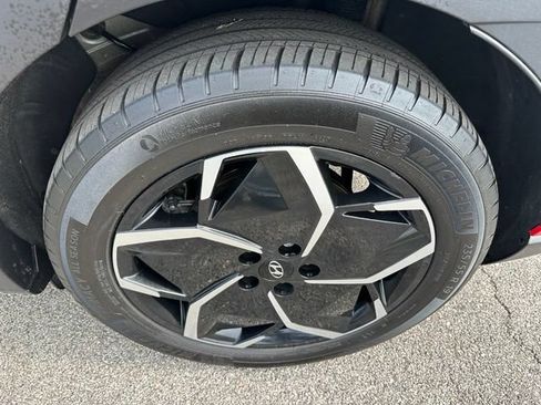 Used 2024 Hyundai Ioniq 5 SEL AWD/4WD image 7