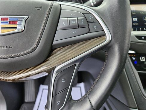 Certified 2024 Cadillac XT5 Premium Luxury w/ Platinum Package image 29