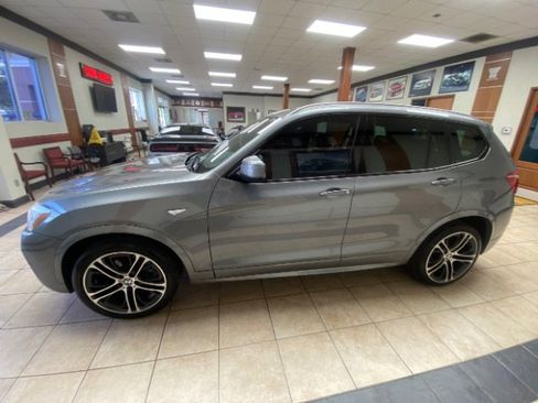 Used 2016 BMW X3 xDrive28i image 2