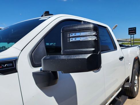 New 2026 GMC Sierra 2500 Pro w/ Convenience Package AWD/4WD image 14