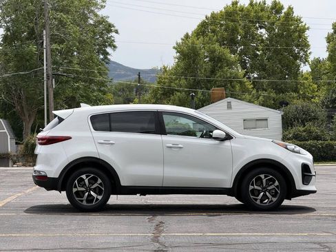 Used 2020 Kia Sportage LX FWD image 6