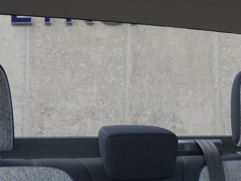 New 2025 Ford Maverick XLT w/ XLT Luxury Package image 27