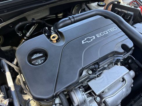 Used 2016 Chevrolet Malibu LT FWD image 26