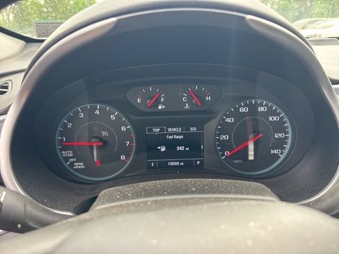 Used 2023 Chevrolet Malibu LT w/ Driver Confidence Package FWD image 18