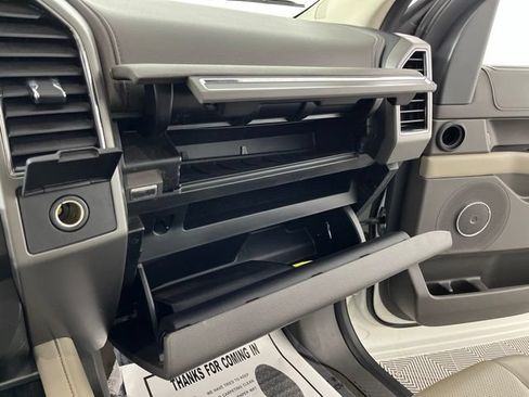 Used 2021 Ford Expedition XLT RWD image 36