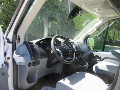 Used 2018 Ford Transit 250 148 Medium Roof w/ Interior Upgrade Package RWD image 22