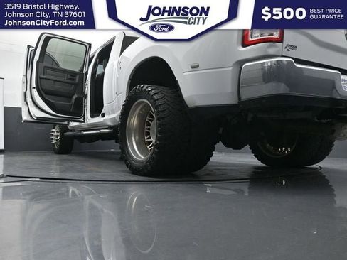 Used 2021 RAM 3500 Tradesman w/ Chrome Appearance Group AWD/4WD image 44