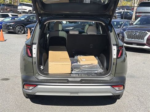 New 2026 Hyundai Tucson Limited image 17