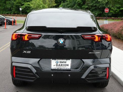 New 2026 BMW X2 xDrive28i w/ Technology Package AWD/4WD image 16