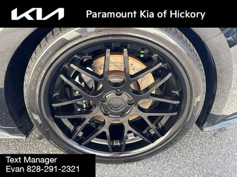 Used 2018 Ford Mustang GT Premium w/ Safe & Smart Package RWD image 9